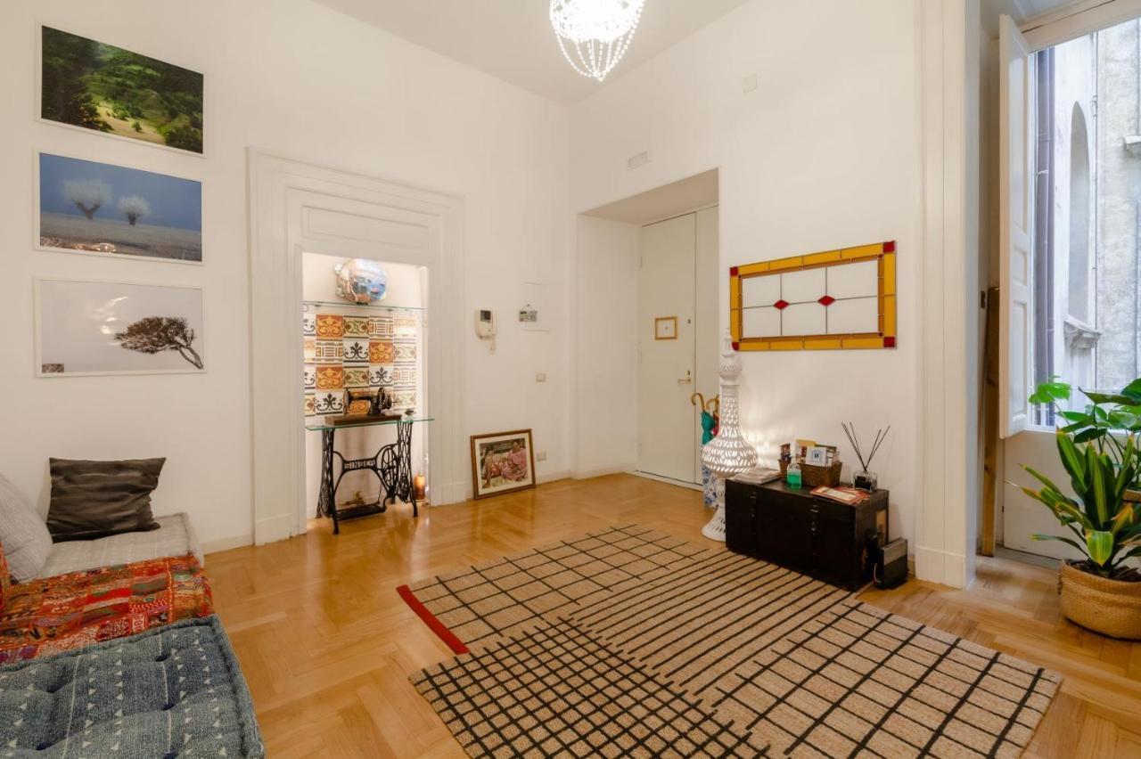 Museum Luxury Suites Napoli Esterno foto