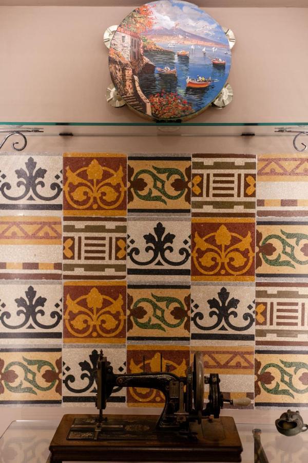 Museum Luxury Suites Napoli Esterno foto