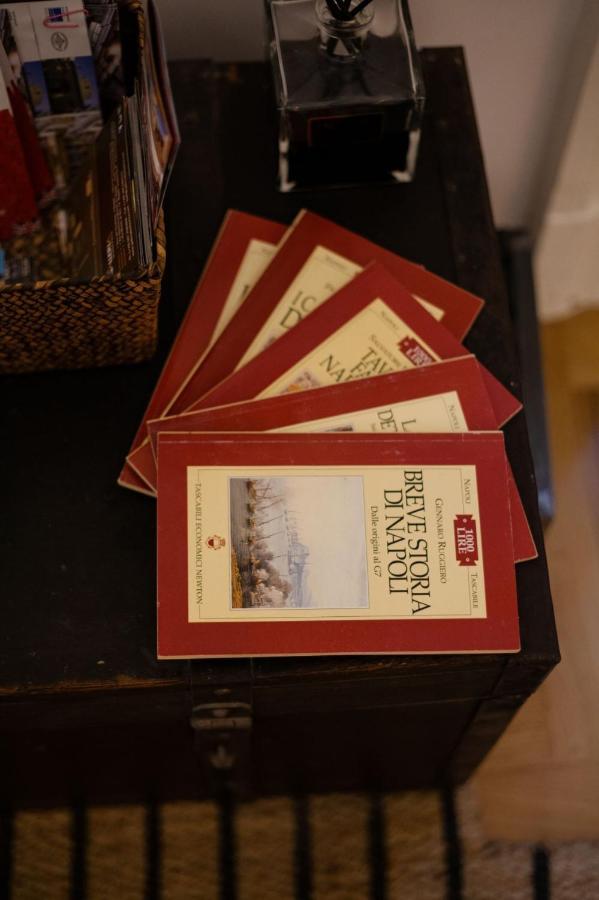 Museum Luxury Suites Napoli Esterno foto
