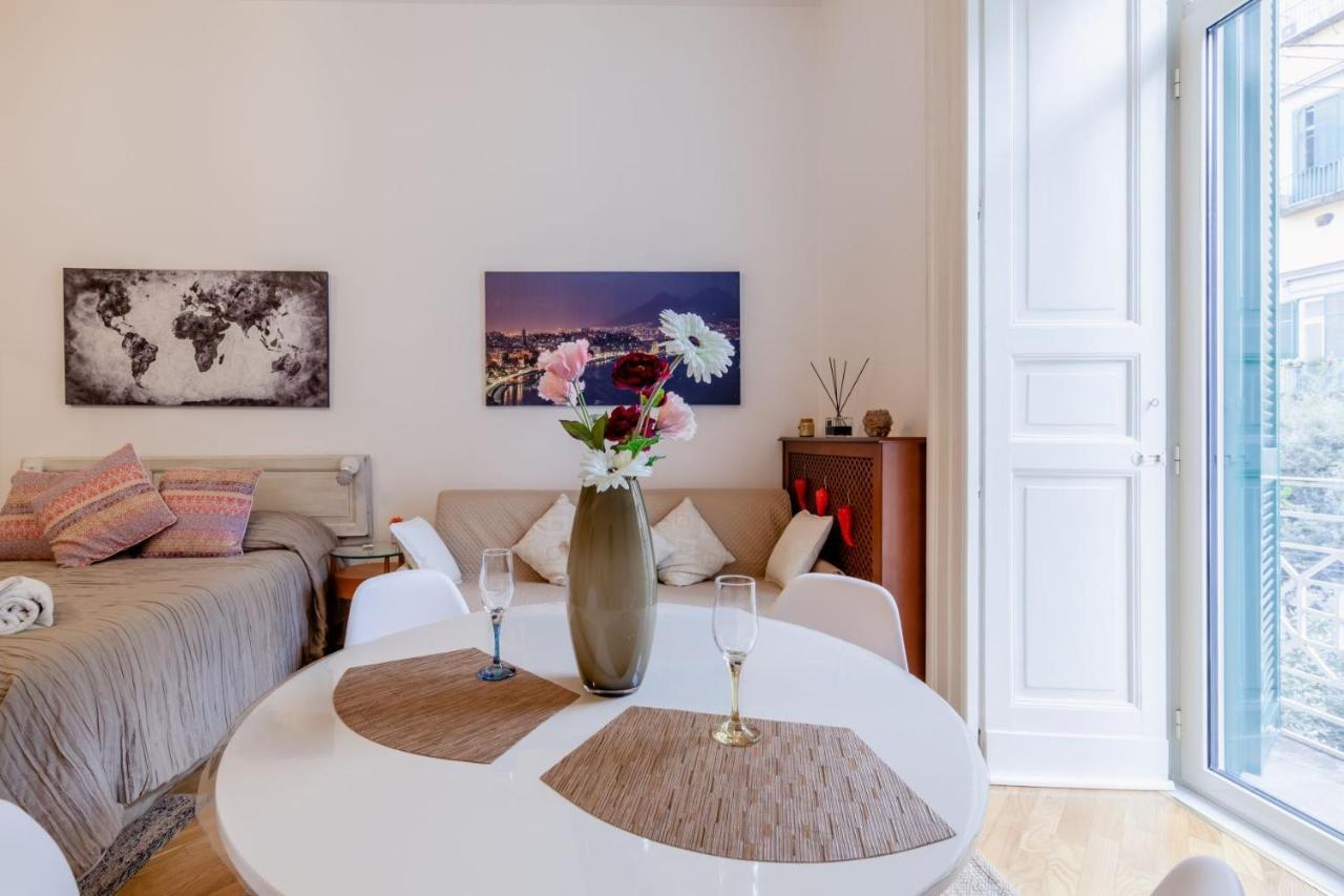 Museum Luxury Suites Napoli Esterno foto