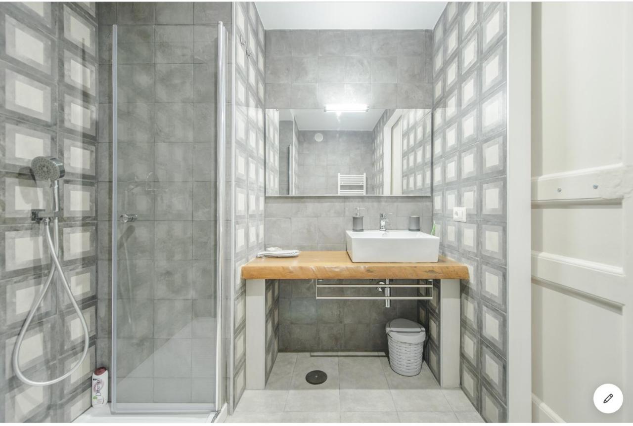 Museum Luxury Suites Napoli Esterno foto