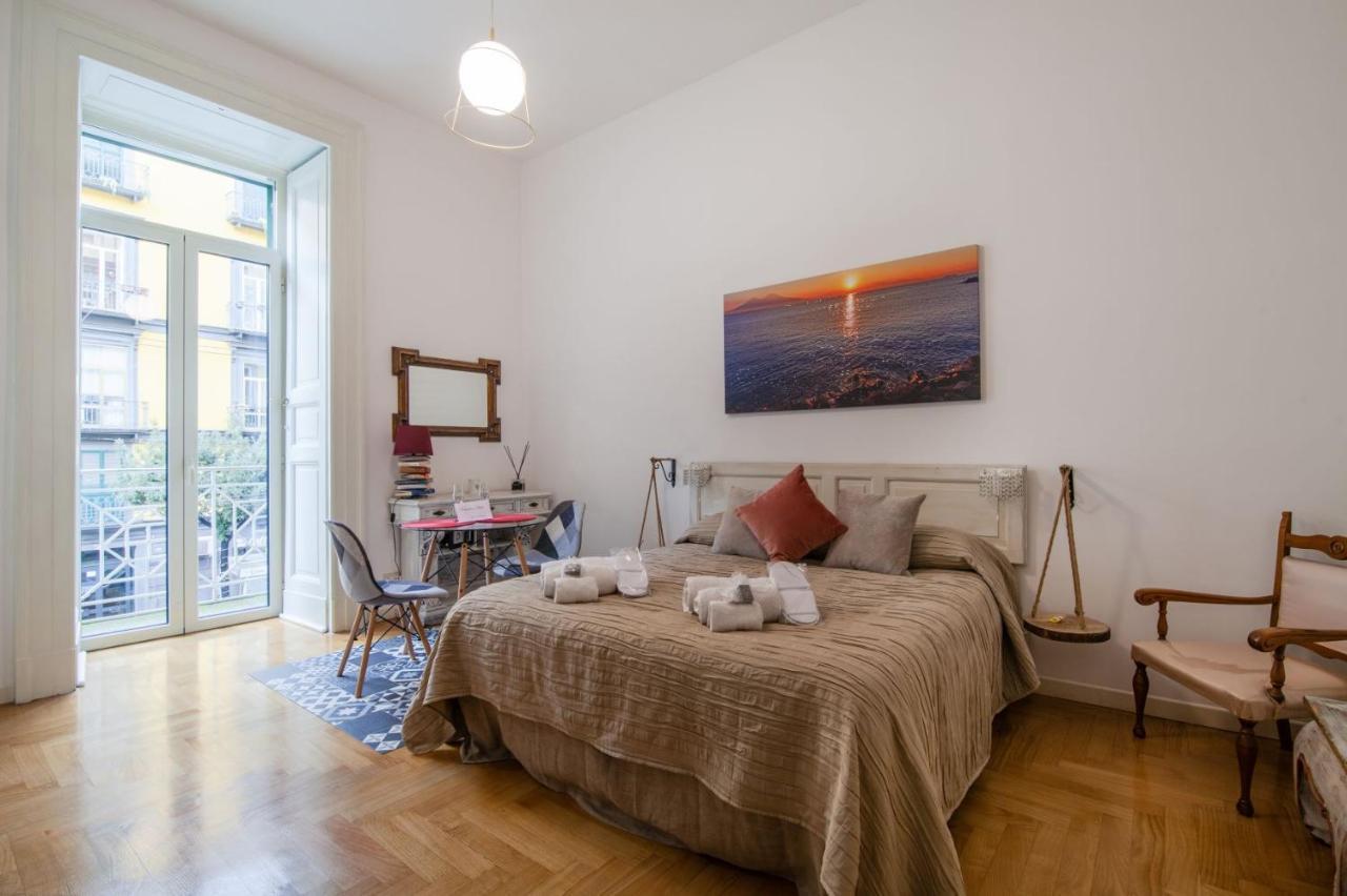 Museum Luxury Suites Napoli Esterno foto