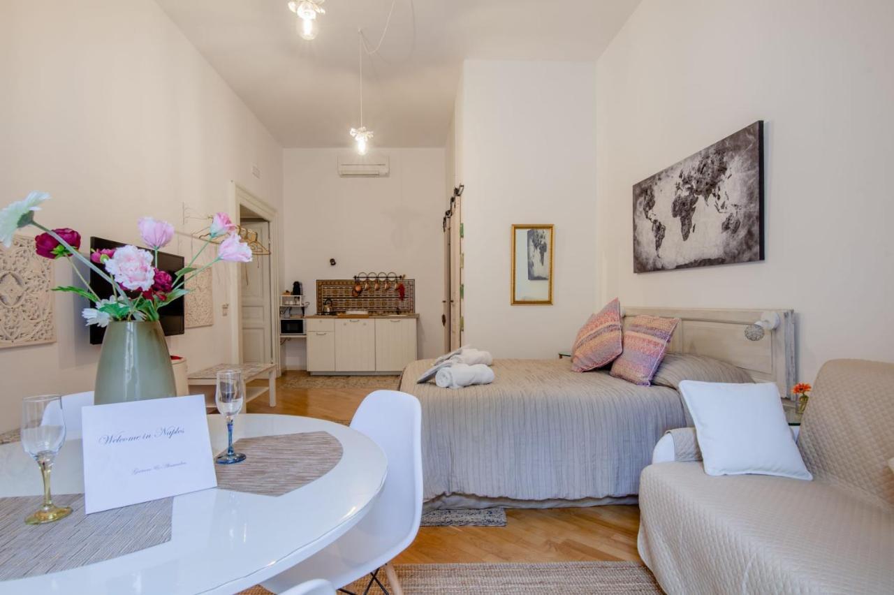 Museum Luxury Suites Napoli Esterno foto